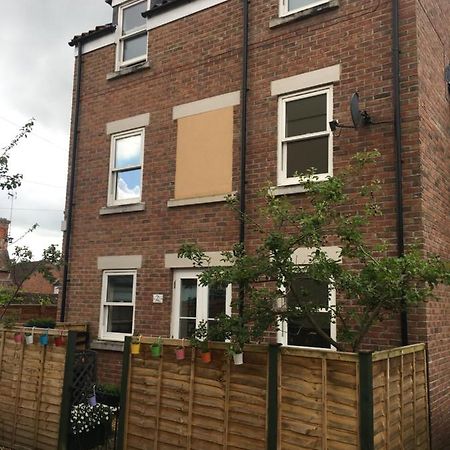 Comfortable Rooms With Live In Host, Walking Distance To The High St & More Glastonbury Zewnętrze zdjęcie